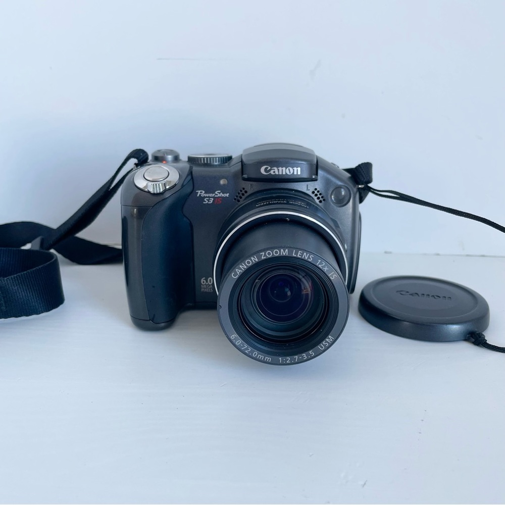 Canon PowerShot S3 IS